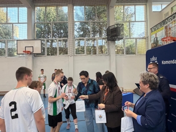 644093280_1562428962552551_5738933391168918696_n