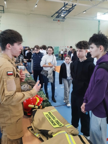 649869774_1572272831568164_4852845919152038781_n