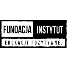 Motywujemy do pozytywnego działania we współpracy z Fundacją „Instytut Edukacji Pozytywnej”.